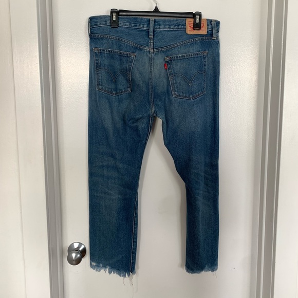 LEVIS jeans - Picture 2 of 3